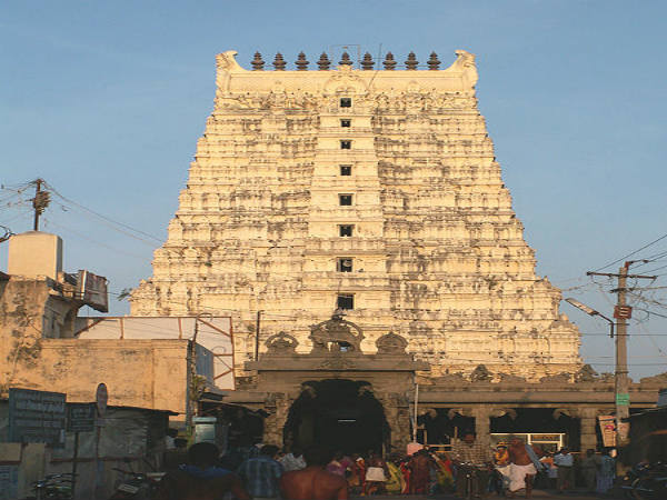 ರಾಮನಾಥಸ್ವಾಮಿ ದೇವಾಲಯ, ತಮಿಳುನಾಡು:
