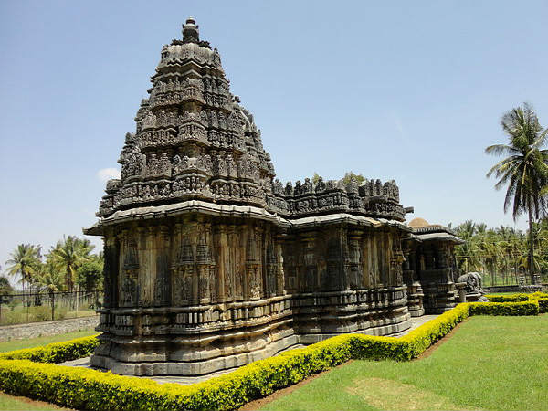 ಬುಚೇಶ್ವರ ದೇವಸ್ಥಾನ, ಕೊರವಂಗ್ಲ: