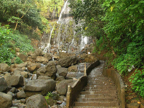 ಅಂಬೋಲಿ: