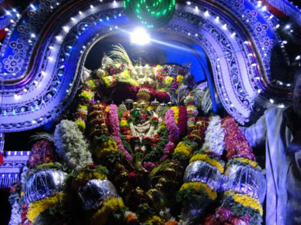 ದಸರಿಘಟ್ಟ ಚೌಡೇಶ್ವರಿ ದೇವಸ್ಥಾನ: