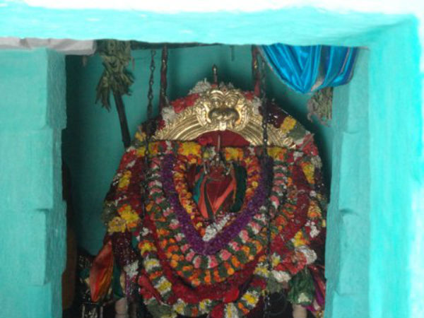 ದಸರಿಘಟ್ಟ ಚೌಡೇಶ್ವರಿ ದೇವಸ್ಥಾನ: