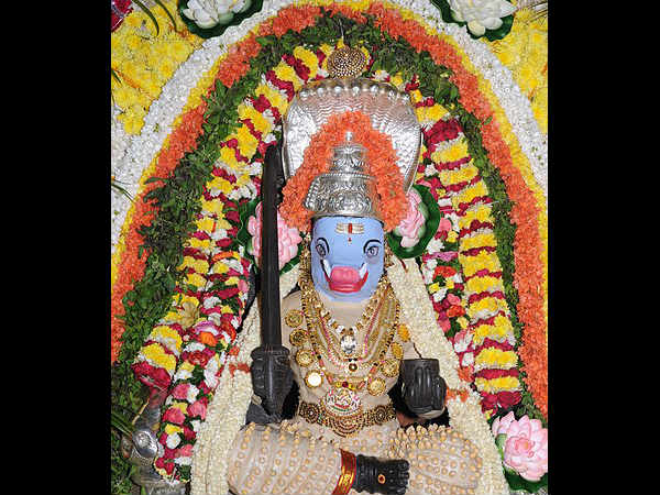 ದಸರಿಘಟ್ಟ ಚೌಡೇಶ್ವರಿ ದೇವಸ್ಥಾನ: