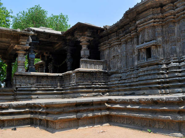 ಸಾವಿರ ಖಂಬಗಳ ದೇವಾಲಯ, ವಾರಂಗಲ್:
