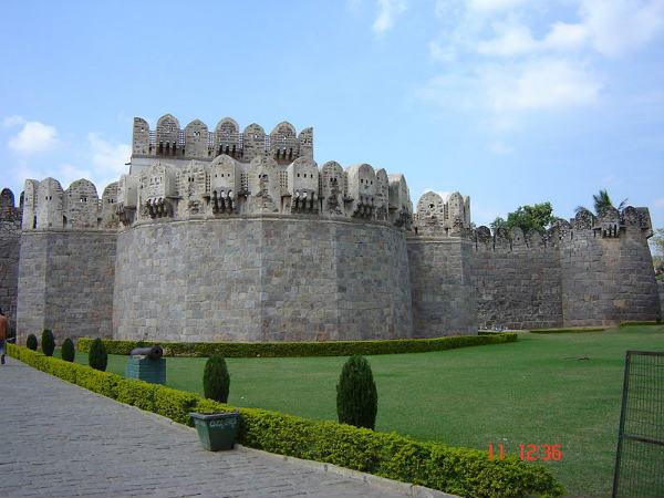 ಗೊಲ್ಕೊಂಡಾ ಕೋಟೆ, ಹೈದರಾಬಾದ್: