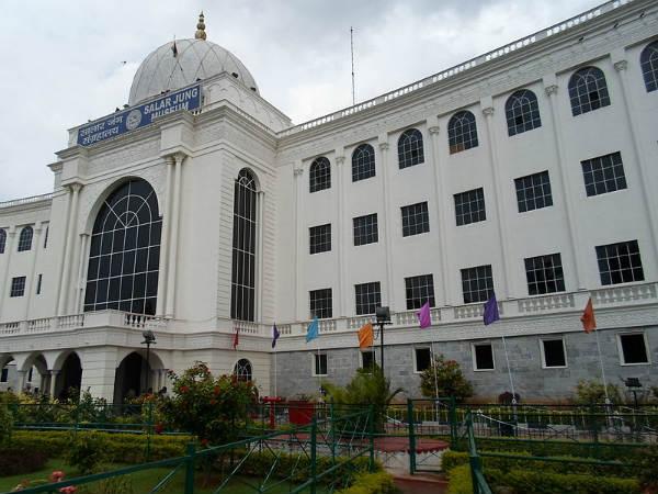 ಸಲಾರ್ ಜಂಗ್ ವಸ್ತು ಸಂಗ್ರಹಾಲಯ, ಹೈದರಾಬಾದ್: