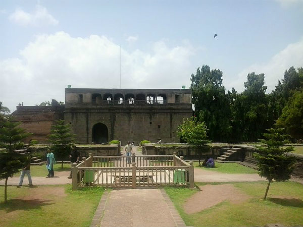 ಶನಿವಾರವಾಡಾ ರಹಸ್ಯ:
