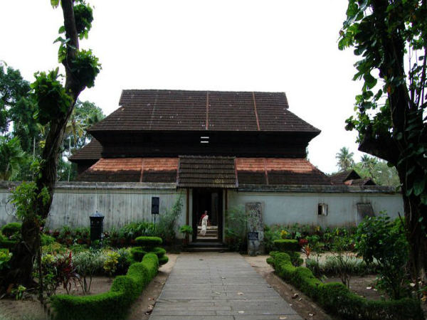 ಭಲೆ ಭಲೆ ಅಲೆಪ್ಪಿ: