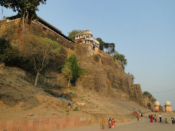 ಆಕರ್ಷಕ ಮಹೇಶ್ವರ: