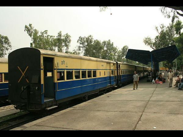 5. ಕಂಗ್ರಾ ಕಣಿವೆ ರೈಲು: