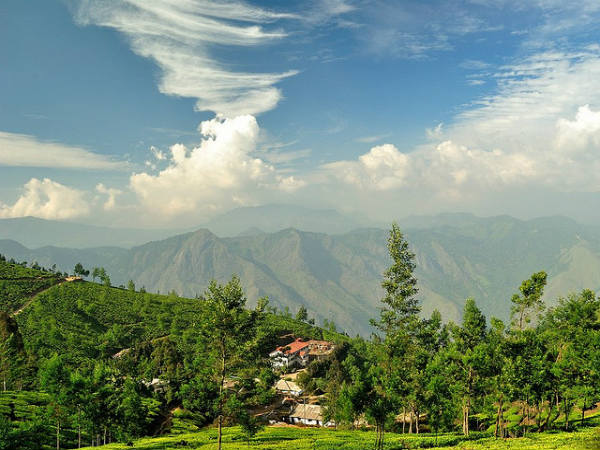 ಪ್ರಣಯದಾನಂದವನ್ನು ವೃದ್ಧಿಸುವ ಸ್ಥಳಗಳು: