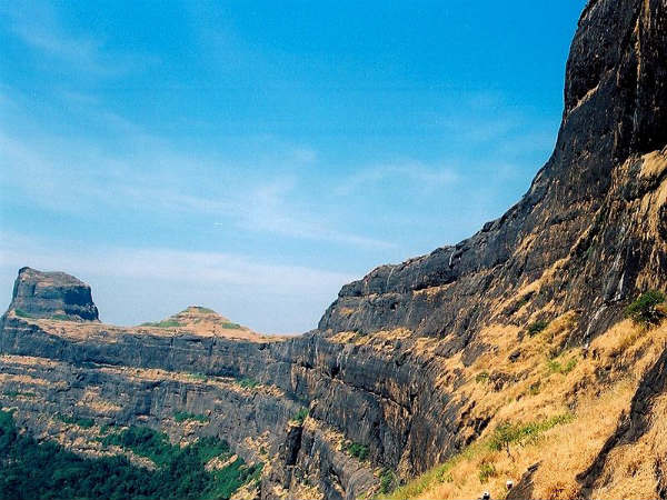 ಪ್ರಚಂಡ ಕೋಟೆಗಳು: