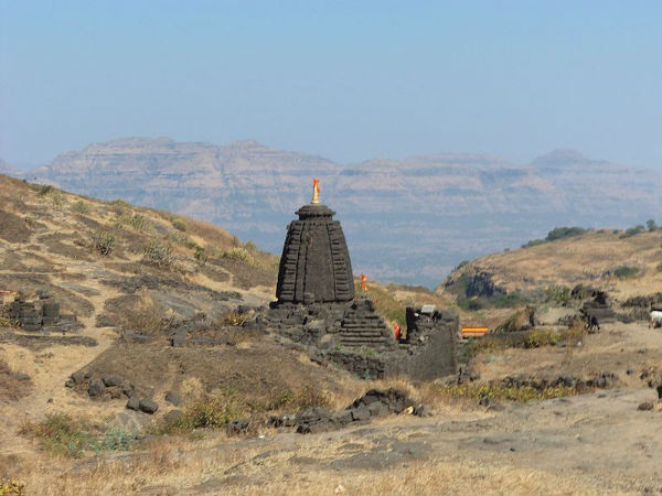 ಪ್ರಚಂಡ ಕೋಟೆಗಳು: