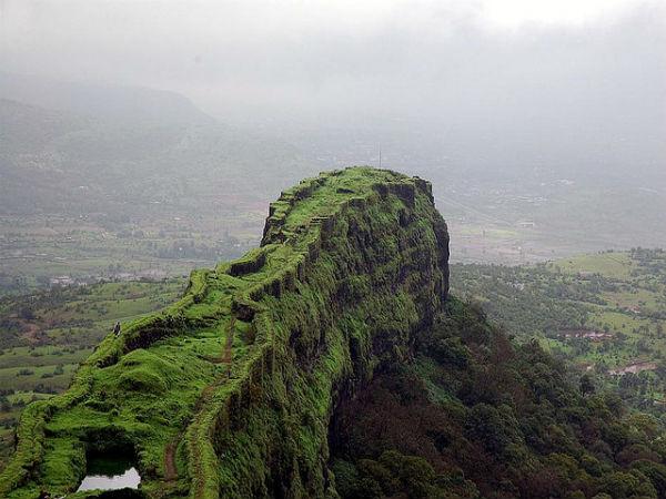 ಪ್ರಚಂಡ ಕೋಟೆಗಳು: