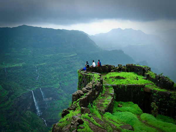 ಪ್ರಚಂಡ ಕೋಟೆಗಳು: