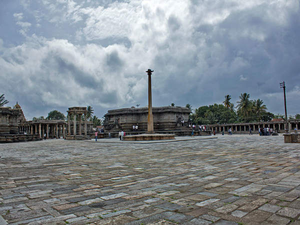 ಅರಸೀಕೆರೆ ಹಾಗೂ ಸುತ್ತಮುತ್ತ: