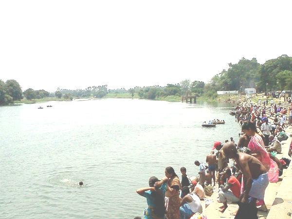 ನಂಜನಗೂಡಿನಿಂದ ನೀಲಂಬೂರು: