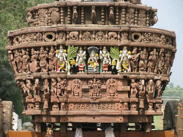ಕರ್ನಾಟಕದ ಸುಂದರ ರಥಗಳು:
