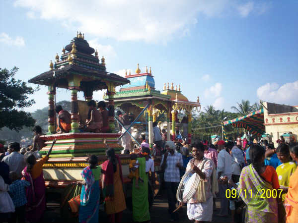 ಕರ್ನಾಟಕದ ಸುಂದರ ರಥಗಳು: