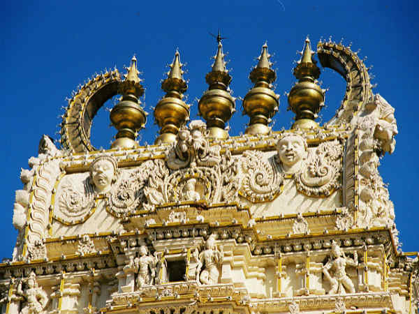 ಮೈಸೂರು ಅರಮನೆಯ ಸುಂದರ ಚಿತ್ರಗಳು: