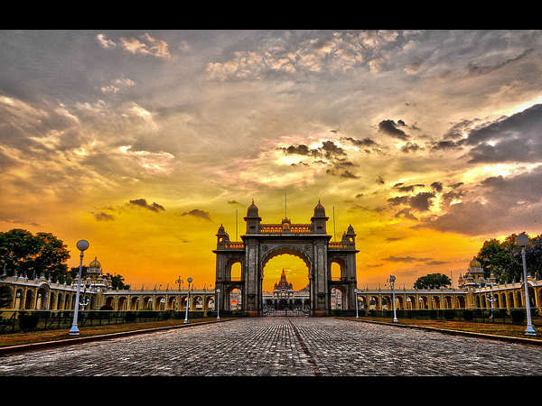 ಮೈಸೂರು ಅರಮನೆಯ ಸುಂದರ ಚಿತ್ರಗಳು: