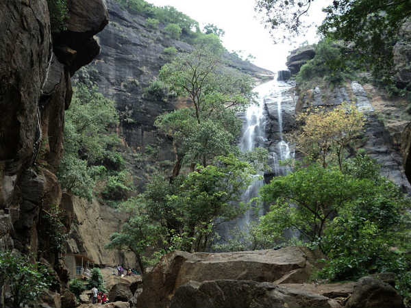 ರಮಣೀಯ ಸೌಂದರ್ಯದ ಕೊಲ್ಲಿ ಬೆಟ್ಟಗಳು:
