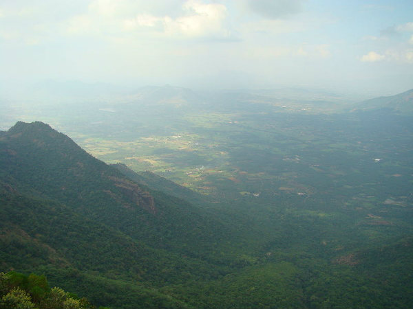 ರಮಣೀಯ ಸೌಂದರ್ಯದ ಕೊಲ್ಲಿ ಬೆಟ್ಟಗಳು: