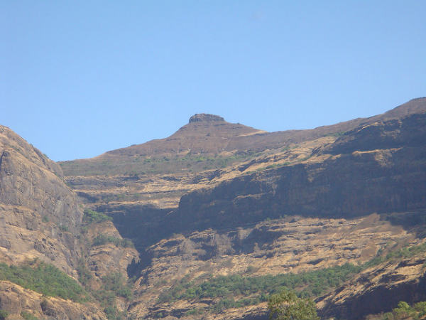 ಭಂಡಾರದರಾ ಹಾಗೂ ಸುತ್ತಮುತ್ತಲು: