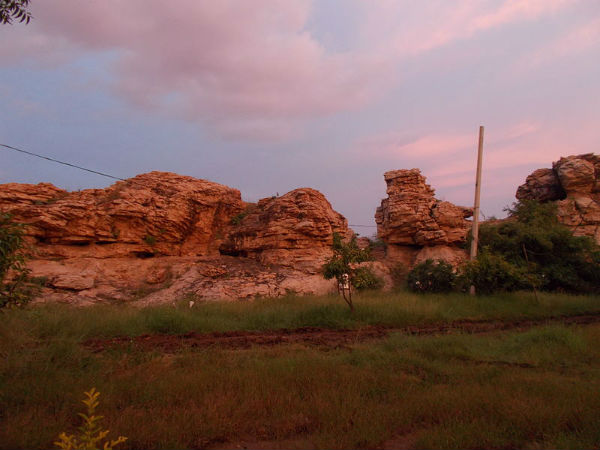 ವಿಸ್ಮಯಕರ ಶಿಲಾ ರಚನೆಗಳು: