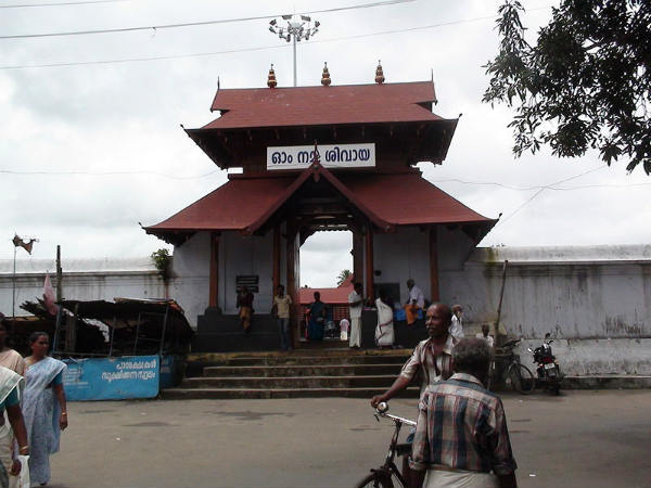 ಕೇರಳದಲ್ಲಿರುವ ಶಿವನ ಪ್ರಮುಖ ದೇವಾಲಯಗಳು: