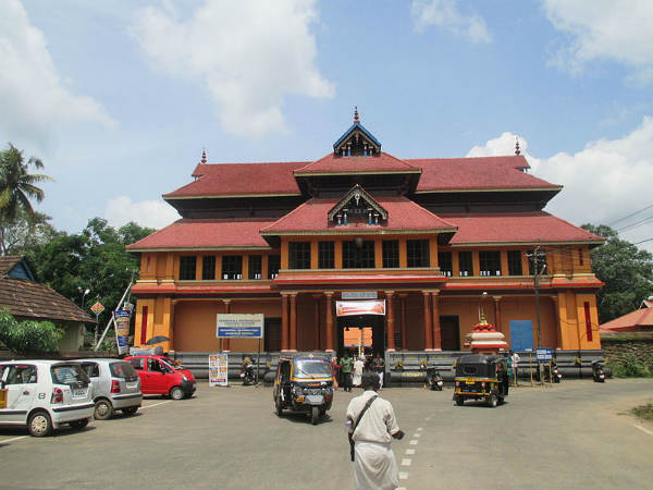 ಕೇರಳದಲ್ಲಿರುವ ಶಿವನ ಪ್ರಮುಖ ದೇವಾಲಯಗಳು: