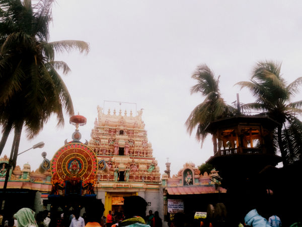 ಹುಲಗಿಯ ಹುಲಗಿಯಮ್ಮನಿಗೆ ಉಘೆ ಉಘೆ ಹೇಳಿ ಹುಲಗಿಯ ಹುಲಗಿಯಮ್ಮನಿಗೆ ಉಘೆ ಉಘೆ ಹೇಳಿ
