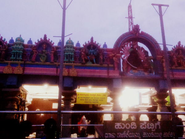ಹುಲಗಿಯ ಹುಲಗಿಯಮ್ಮನಿಗೆ ಉಘೆ ಉಘೆ ಹೇಳಿ ಹುಲಗಿಯ ಹುಲಗಿಯಮ್ಮನಿಗೆ ಉಘೆ ಉಘೆ ಹೇಳಿ
