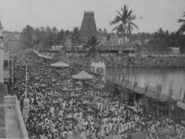 ಮೈಲಾಪುರದ ಕಾಪಾಲೀಶ್ವರನ ಸನ್ನಿಧಿ ಮೈಲಾಪುರದ ಕಾಪಾಲೀಶ್ವರನ ಸನ್ನಿಧಿ
