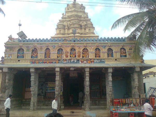 ಗುರು ಕೊಟ್ಟೂರೇಶ್ವರರ ಕೊಟ್ಟೂರಿಗೆ ಭೆಟಿ ಗುರು ಕೊಟ್ಟೂರೇಶ್ವರರ ಕೊಟ್ಟೂರಿಗೆ ಭೆಟಿ