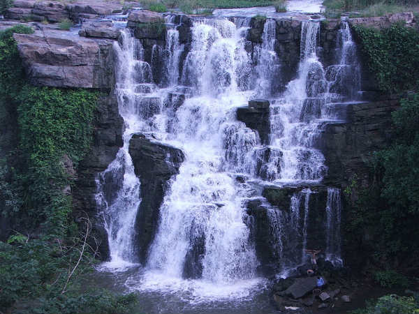 ಆಂಧ್ರದ ಸುಂದರ ಜಲಪಾತಗಳು: