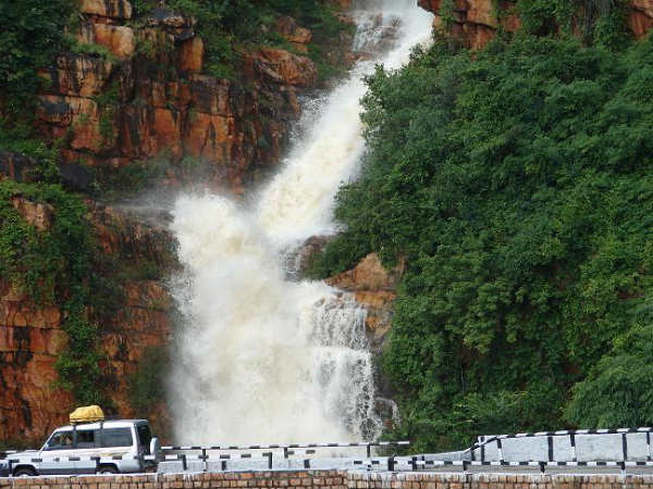ಆಂಧ್ರದ ಸುಂದರ ಜಲಪಾತಗಳು: