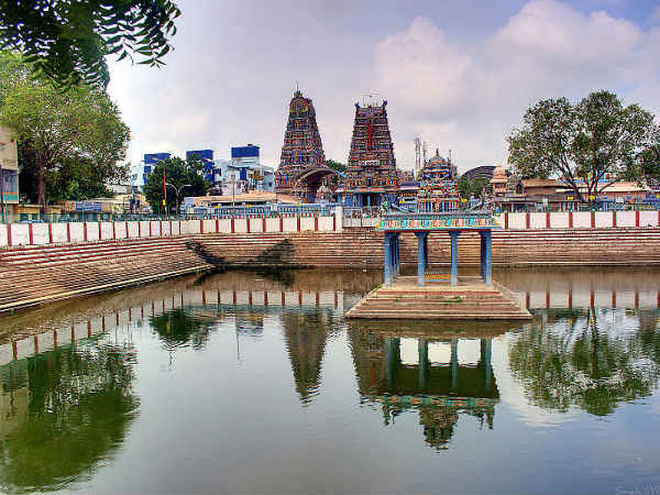 ಪ್ರಸಿದ್ಧ ಮುರುಗನ್ ದೇವಾಲಯಗಳು: