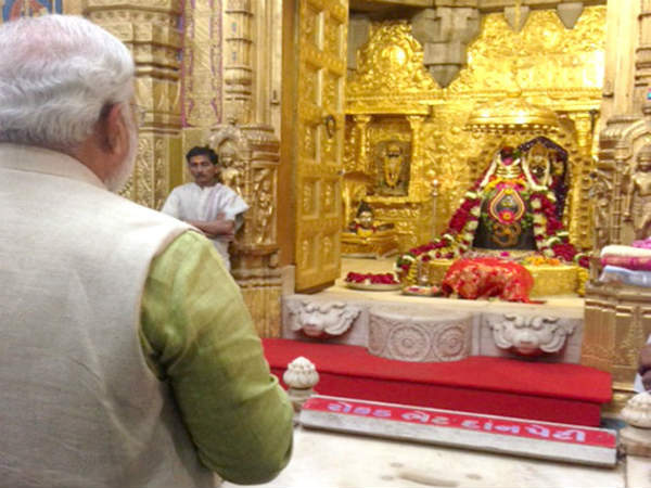 ಸೋಮನಾಥ ದೇವಾಲಯ, ಗುಜರಾತ್: