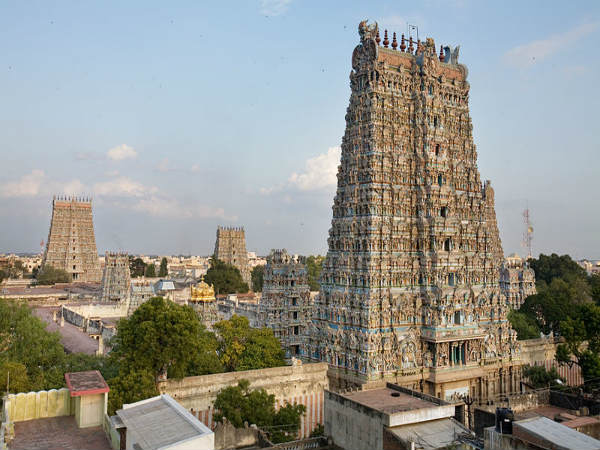 ಅದ್ಭುತ ದಂತಕಥೆಯ ಮೀನಾಕ್ಷಿ ದೇವಾಲಯ: