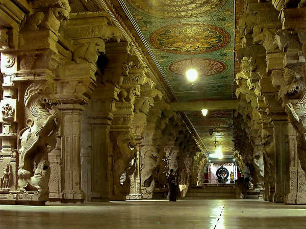 ಅದ್ಭುತ ದಂತಕಥೆಯ ಮೀನಾಕ್ಷಿ ದೇವಾಲಯ:
