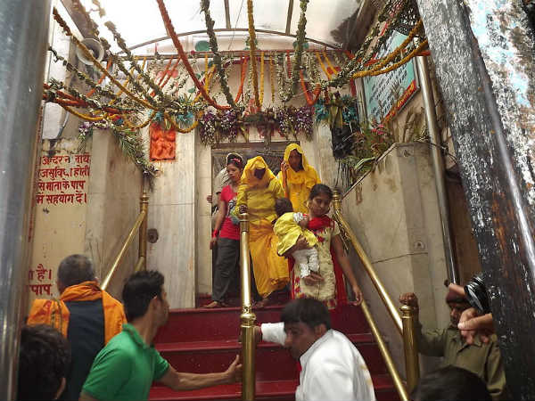 ಚಿಂತಪೂರ್ಣಿ ಚಿನ್ನಮಸ್ತಿಕಾ: