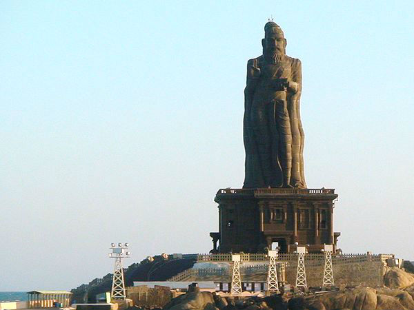 15 ಎತ್ತರದ ಪ್ರತಿಮೆಗಳು: