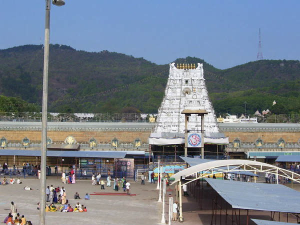 ಅತ್ಯಂತ ಪುರಾತನ ದೇವಾಲಯಗಳು: