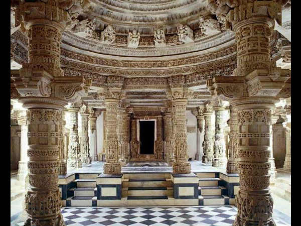 ಅತ್ಯಂತ ಪುರಾತನ ದೇವಾಲಯಗಳು: