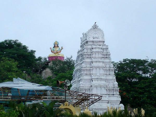 ಸುಂದರ ಸರಸ್ವತಿ ದೇವಾಲಯಗಳು: