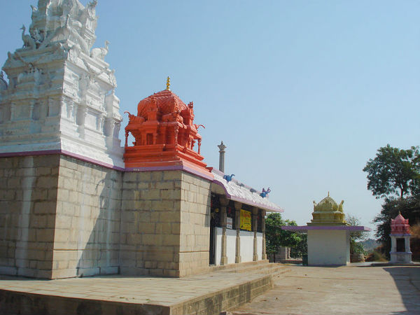 ಸುಂದರ ಸರಸ್ವತಿ ದೇವಾಲಯಗಳು: