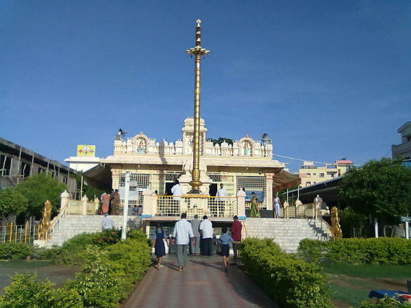 ಮನಸೆಳೆವ ಸುಂದರ ಧ್ವಜಸ್ತಂಭಗಳು: