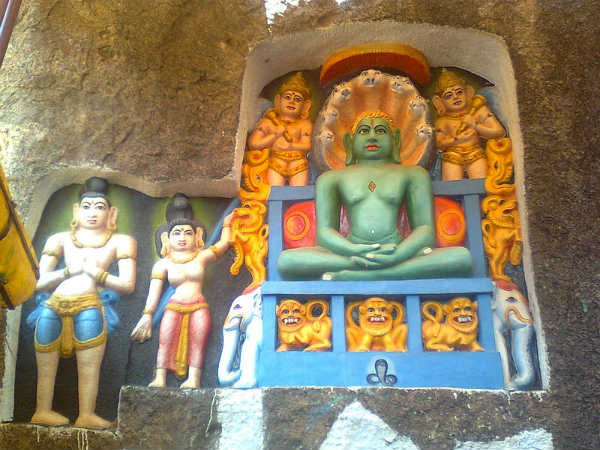 ಕುತೂಹಲಕರ ಪದ್ಮಾಕ್ಷಿ ಗುಟ್ಟ: