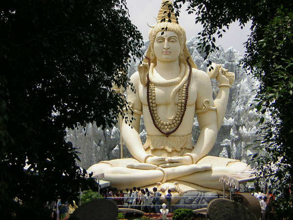 ಮುರುಗೇಶಪಾಳ್ಯದ ಕೆಂಪ್ ಫೋರ್ಟ್ ಶಿವನ ವಿಶೇಷತೆಗಳು ಮುರುಗೇಶಪಾಳ್ಯದ ಕೆಂಪ್ ಫೋರ್ಟ್ ಶಿವನ ವಿಶೇಷತೆಗಳು