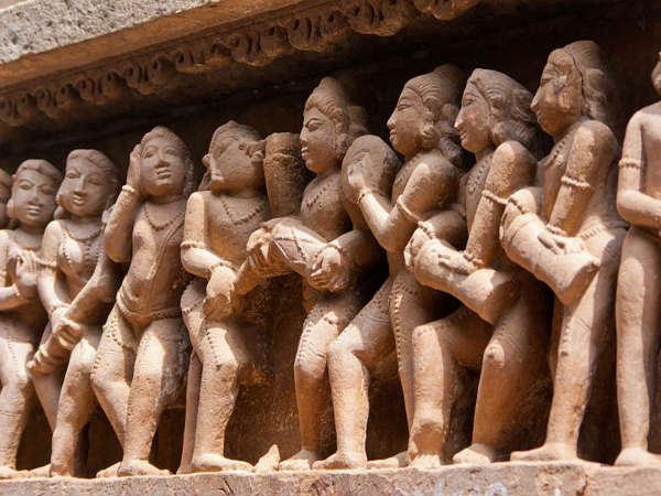 ಸ್ತ್ರೀಯರ ಸೌಂದರ್ಯದ ಕೆತ್ತನೆಗಳು
